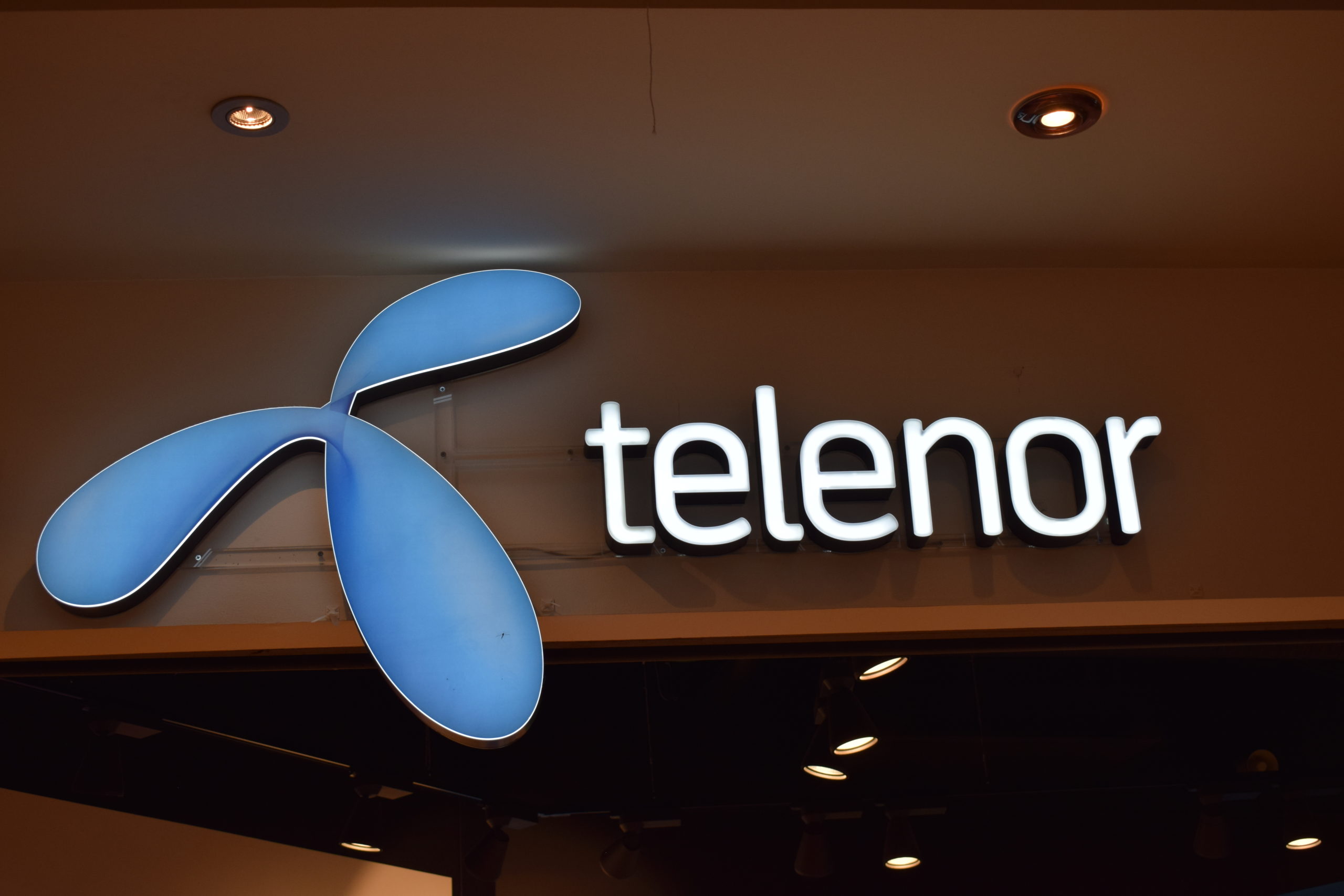 PPF přejmenuje operátory Telenor v Bulharsku, Maďarsku a Srbsku na Yettel