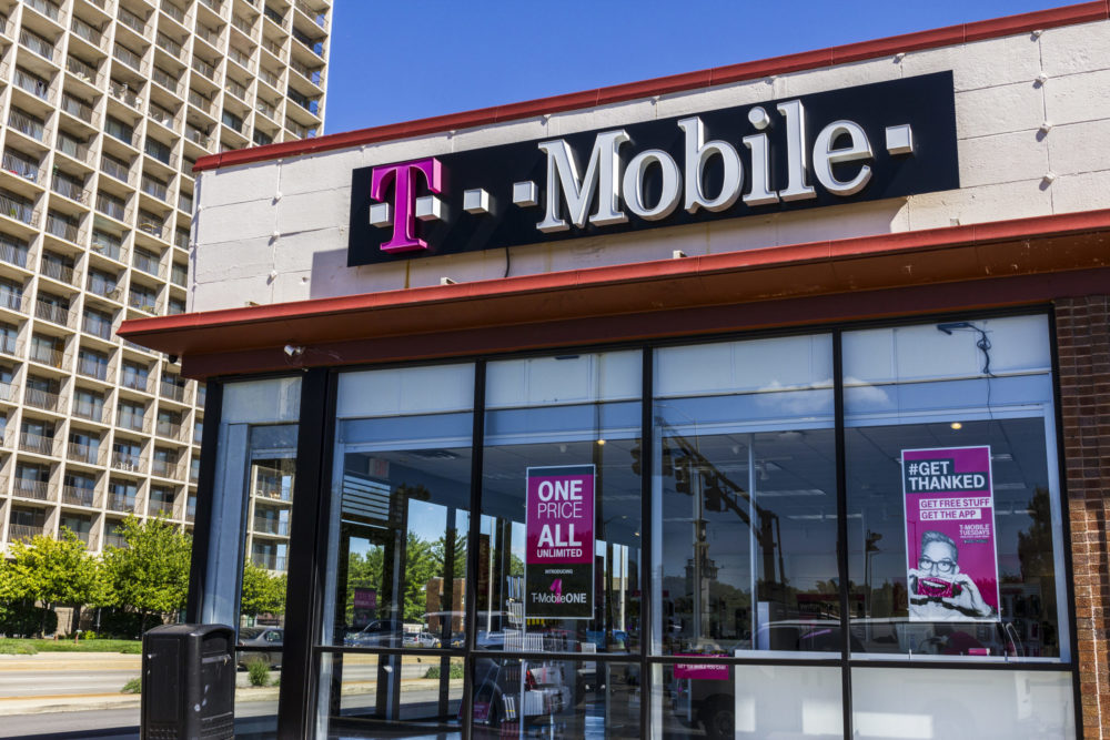 T-Mobile v pololetí zvýšil provozní zisk o 3,6 procenta na 6,2 miliardy Kč