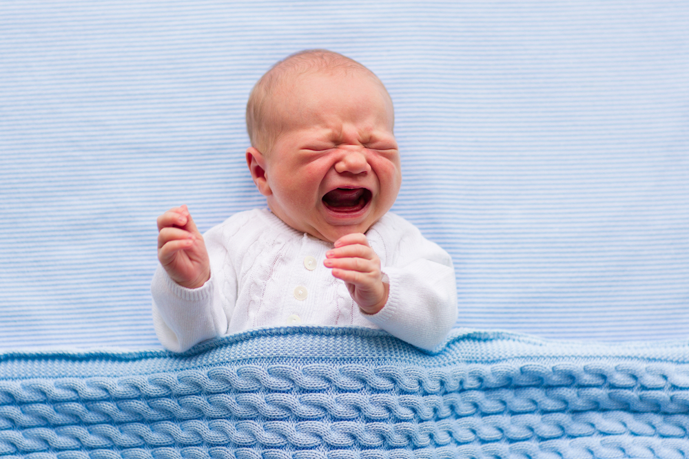 Rozeznávat různé druhy pláče dětí se rodičové musí naučit, tvrdí vědci