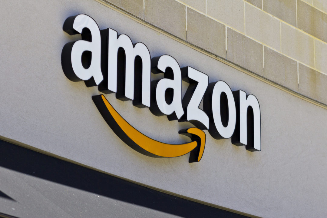 Zaměstnanci britského Amazonu stávkují, firma se podle nich lépe chová k robotům