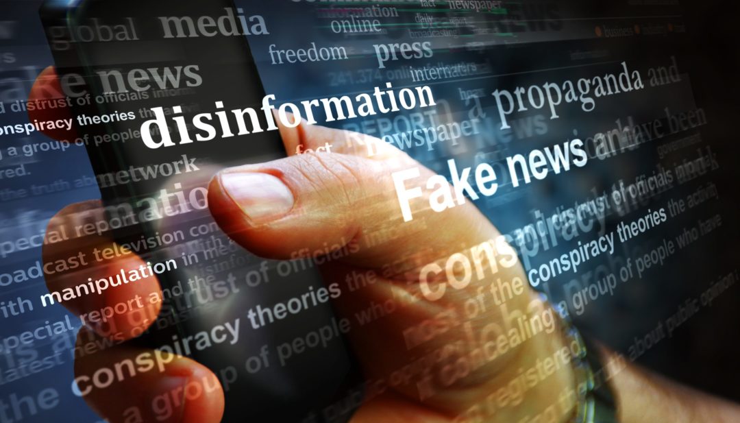 Zákon o dezinformacích posuzují experti, Rakušan ještě zváží jeho předložení
