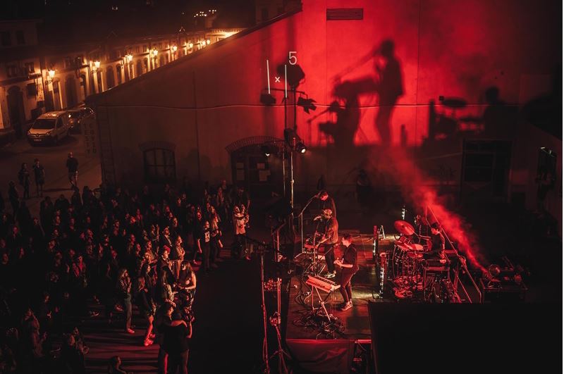 Festival #5PROSTOR vdechne na pět dní život rozličným zákoutím Holešovické tržnice